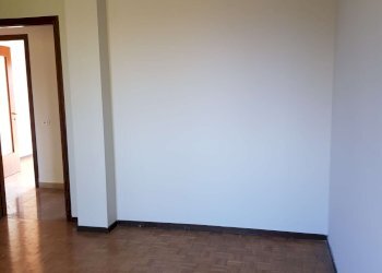 camera matrimoniale - Quadrilocale via Bramante, frazione Santa Maria Della Croce, Crema - foto 15