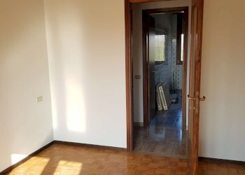 camera doppia - Quadrilocale via Bramante, frazione Santa Maria Della Croce, Crema - foto 17