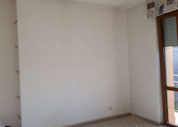 soggiorno - Quadrilocale via Bramante, frazione Santa Maria Della Croce, Crema - foto 32