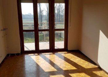 camera doppia - Quadrilocale via Bramante, frazione Santa Maria Della Croce, Crema - foto 60