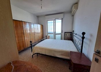 Camera da letto - Appartamento via Cogne, 7, Milano - foto 15