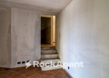 Scala - Quadrilocale Frazione Camolino, Montesegale - foto 36