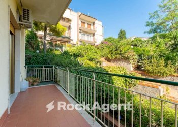Balcone - Appartamento via Litteri, 9, Aci Castello - foto 10