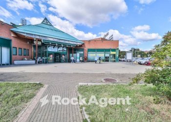 Zona - Negozio via Amilcare Ponchielli, 23, Bologna (zona Savena) - foto 9