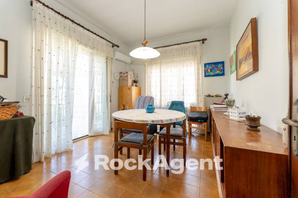 Salone - Appartamento via Mollica, 47, Aci Castello - foto 1