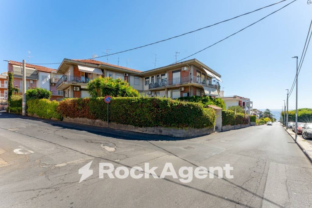 Zona - Appartamento via Mollica, 47, Aci Castello - foto 2