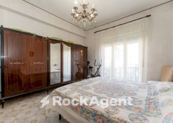 Camera da letto - Appartamento via Mollica, 47, Aci Castello - foto 9