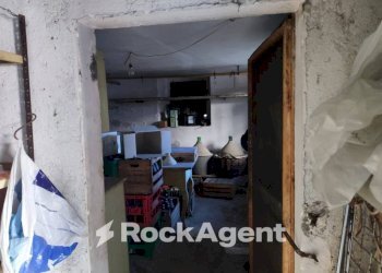 Cantina - Independent house contrada Pianapuccia, Scafa - photo 16