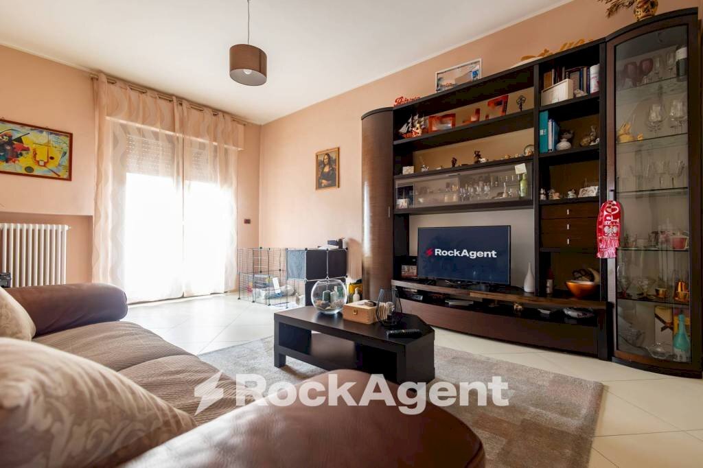 Salone - Appartamento via Sirleto, Catanzaro - foto 2