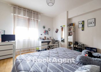 Camera da letto - Appartamento via Sirleto, Catanzaro - foto 28