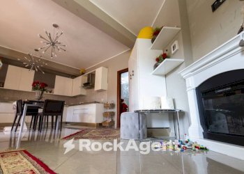 Cucina - Appartamento via Carlo Pisacane, 20, Catanzaro - foto 11