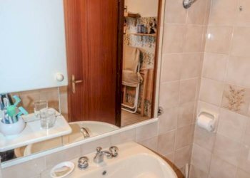 Bagno - Appartamento via Monaldesca, 28, Onano - foto 14