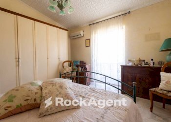 Camera da letto - Villa via Angitola, 56, Catanzaro - foto 22