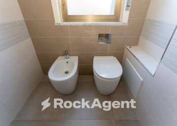 Bagno - Appartamento via Sebastiano Catania, 298, Catania - foto 18