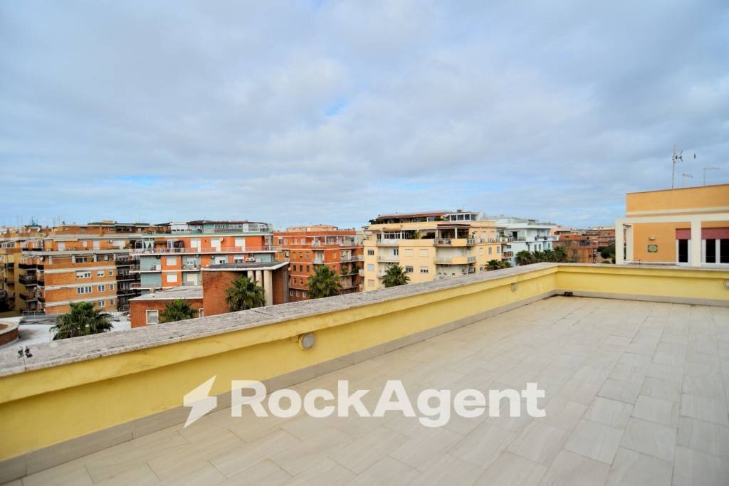 Terrazzo - Attico piazzale della Posta, 2, Roma - foto 2