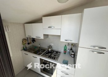 Cucina - Two-room apartment via Levante, Città Sant'Angelo - photo 19