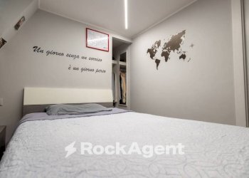 Camera da letto - Attico via Giuseppe Rito, 5, Catanzaro - foto 30