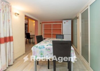 Salone - Bilocale via Gabriello Carnazza, 13, Catania - foto 1