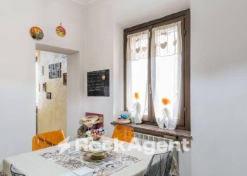 Salone - Casa indipendente via Molino D'Agogna, 6, Galliavola - foto 3