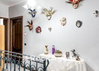 Interno palazzo - Casa indipendente via Molino D'Agogna, 6, Galliavola - foto 6