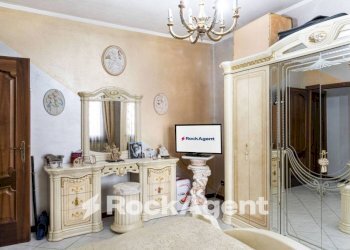 Camera da letto - Casa indipendente via Molino D'Agogna, 6, Galliavola - foto 27