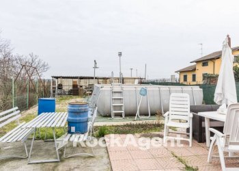 Giardino - Casa indipendente via Molino D'Agogna, 6, Galliavola - foto 30