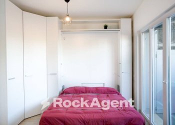 Camera da letto - Monolocale via Ildebrando della Giovanna, 81, Roma (zona Massimina) - foto 16