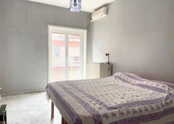 Camera da letto - Bilocale viale Ammiraglio del Bono, Roma (zona Lido di Ostia) - foto 8