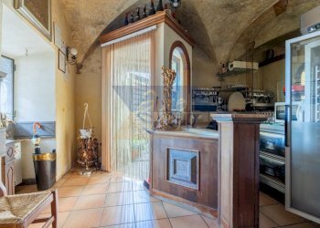 Interno - Locale Commerciale Via Nazario Sauro, Genzano di Roma - foto 4