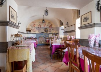 Interno - Locale Commerciale Via Nazario Sauro, Genzano di Roma - foto 6