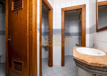 Bagno - Locale Commerciale Via Nazario Sauro, Genzano di Roma - foto 15