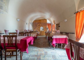 Interno - Locale Commerciale Via Nazario Sauro, Genzano di Roma - foto 18