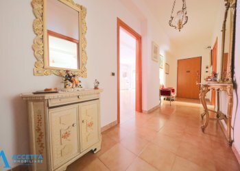 corridoio - Trilocale Via Lupoli 1, Taranto - foto 7