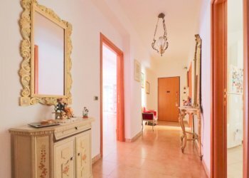 corridoio - Trilocale Via Lupoli 1, Taranto - foto 15