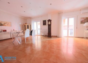 Salone - Trilocale Via Lupoli 1, Taranto - foto 22