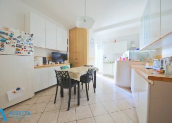 cucina - Trilocale Via Lupoli 1, Taranto - foto 25