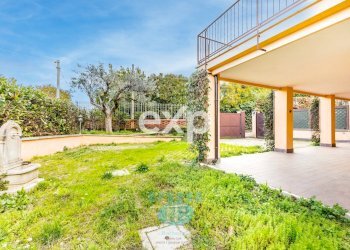 Four-room apartment Grottaferrata - photo 6