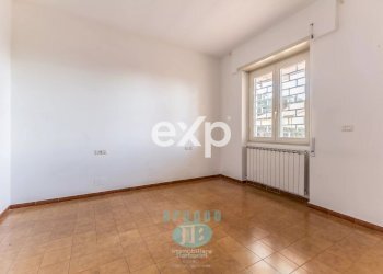 Four-room apartment Grottaferrata - photo 23
