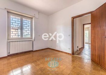 Four-room apartment Grottaferrata - photo 24