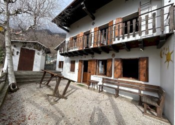 Independent house Vittorio Veneto - photo 1