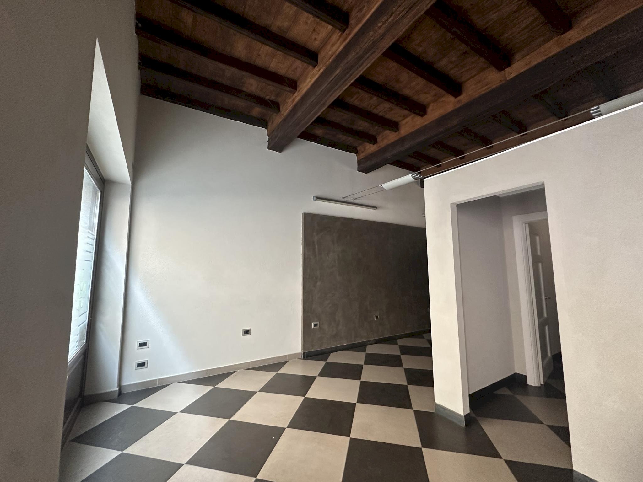 Commercial Premises Savigliano - photo 1
