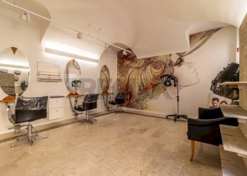 Shop Piazza San Bernardo delle Alpi, 34/A 
 Barazzetto, Biella - photo 10