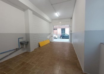 Box Via Monfalcone, Genova (zona Sestri Ponente) - foto 1