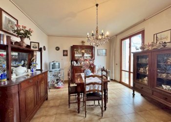 Porzione di casa Via Zambonini, Montelabbate - foto 2