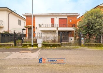 Independent house Racconigi - photo 1