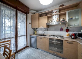 Three-room apartment Via Carlo Alberto dalla Chiesa, San Polo d'Enza - photo 9