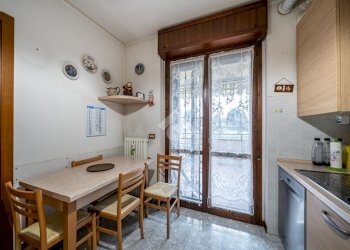 Three-room apartment Via Carlo Alberto dalla Chiesa, San Polo d'Enza - photo 12