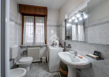 Three-room apartment Via Carlo Alberto dalla Chiesa, San Polo d'Enza - photo 22