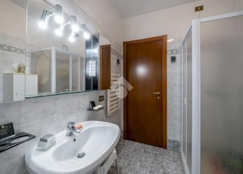 Three-room apartment Via Carlo Alberto dalla Chiesa, San Polo d'Enza - photo 23