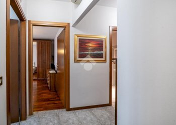 Three-room apartment Via Carlo Alberto dalla Chiesa, San Polo d'Enza - photo 29